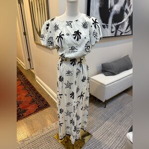 NWT MINKPINK White & Black Sea Side Print Top & Skirt Set - Top (S) Skirt (XS)